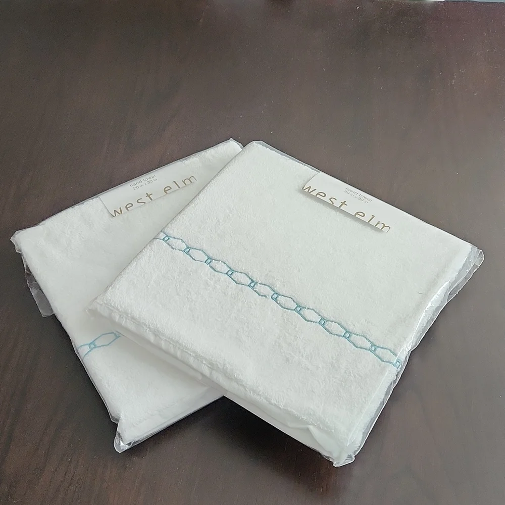 West elm, set of 2 Hand towels, Morocco Pattern in Ocean color BNWT